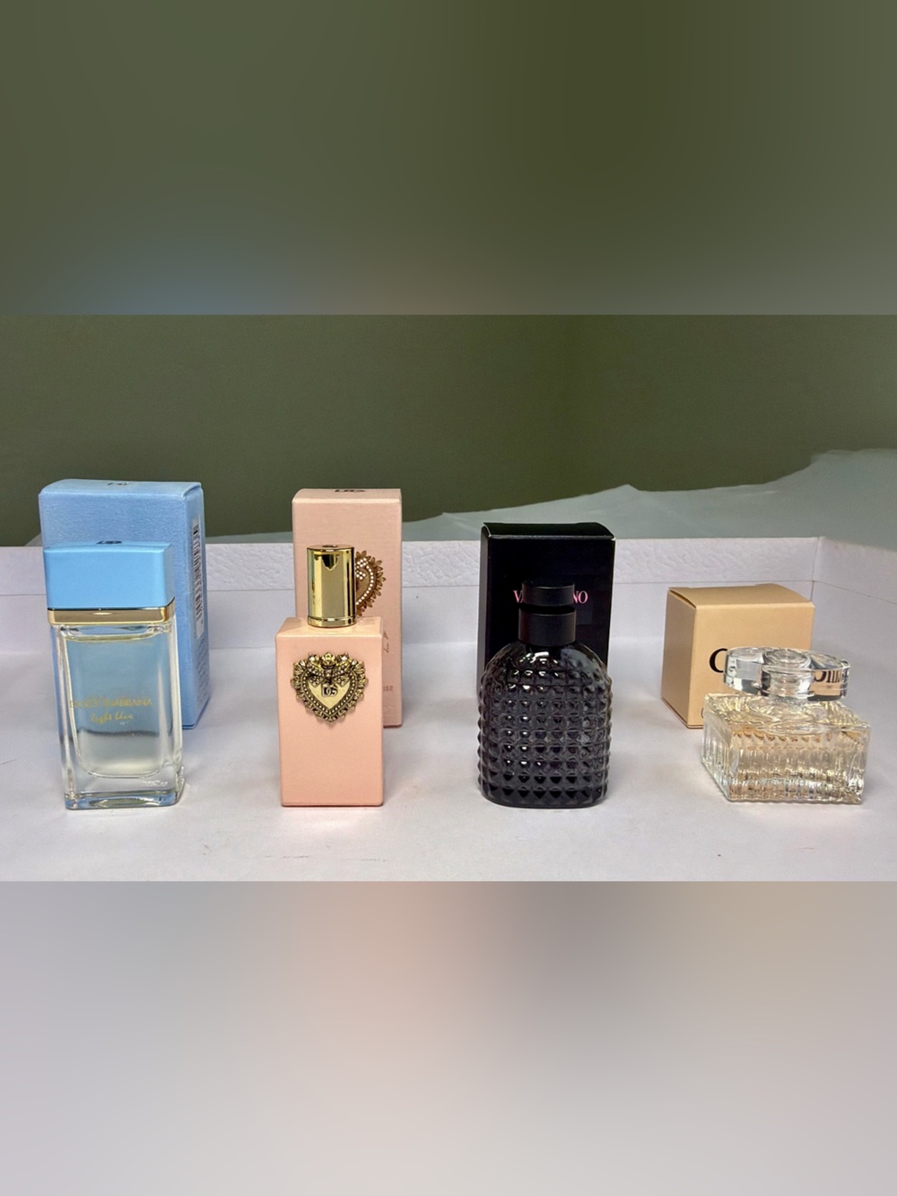 New,unused and authentic Mini assorted Perfumee@@Set Limited Edition/ mini size